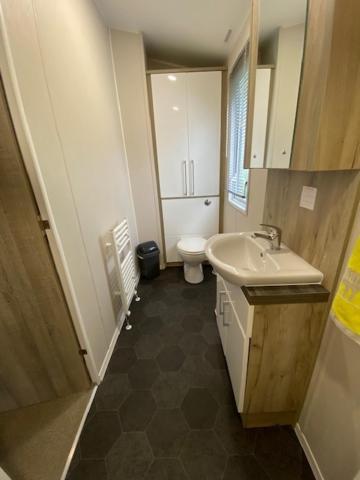 Glade Lodge- North Devon Coast, Bideford Bay Caravan Park Екстериор снимка